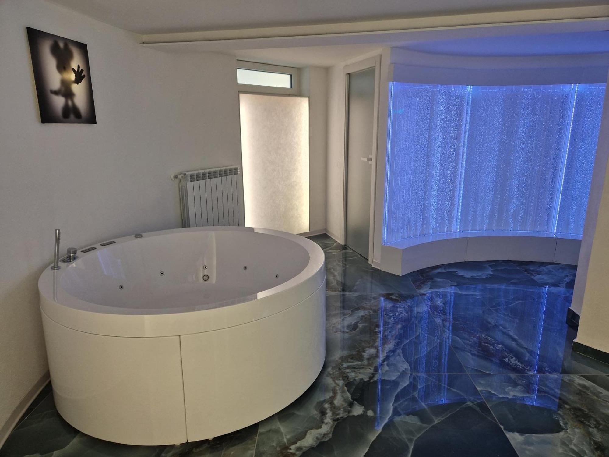 The Igloo Milano Villa Bagian luar foto